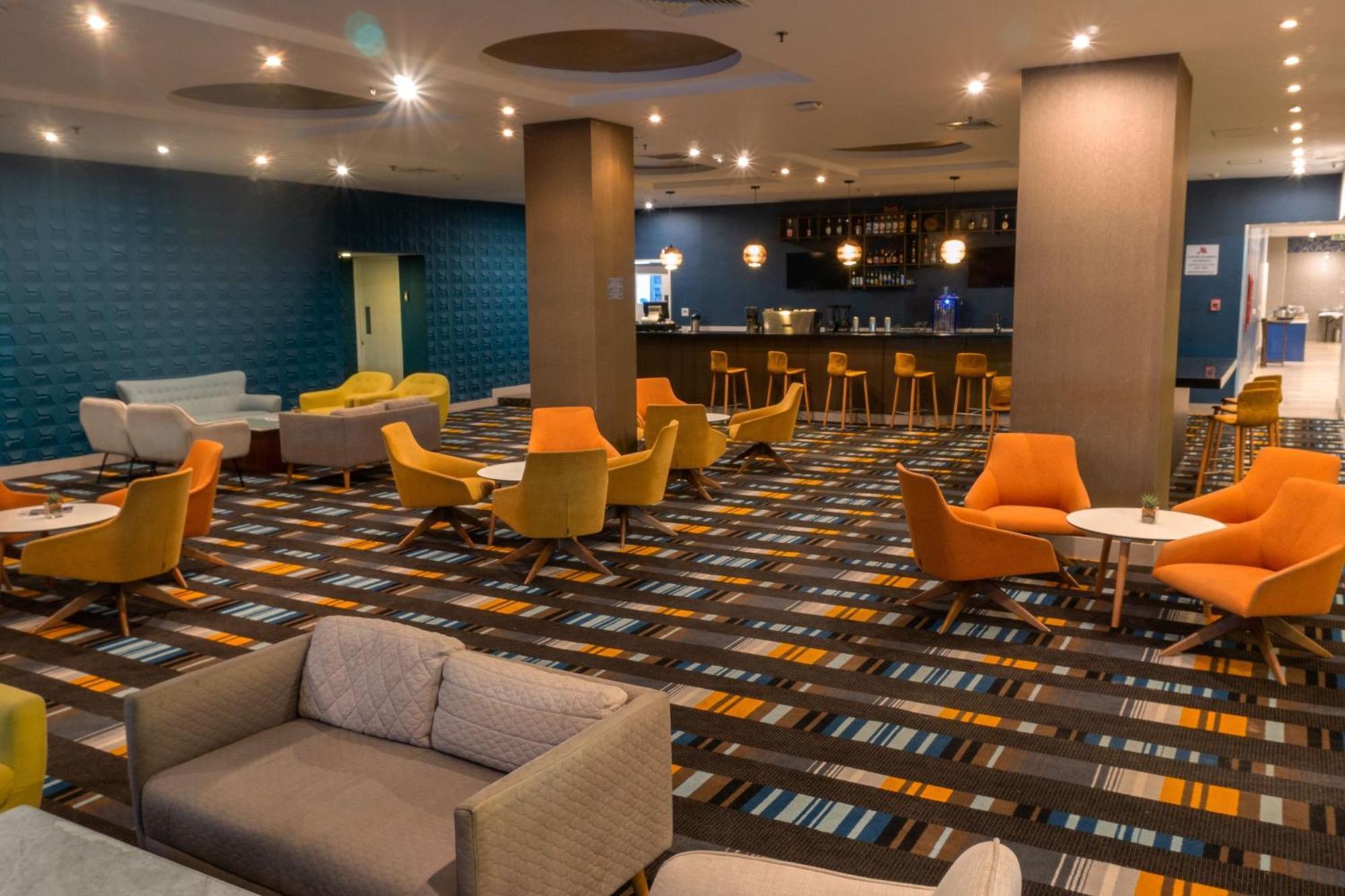 Marriott Maracay Golf Resort Bagian luar foto